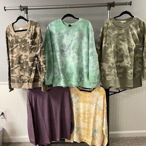 5 crewneck sweatshirts